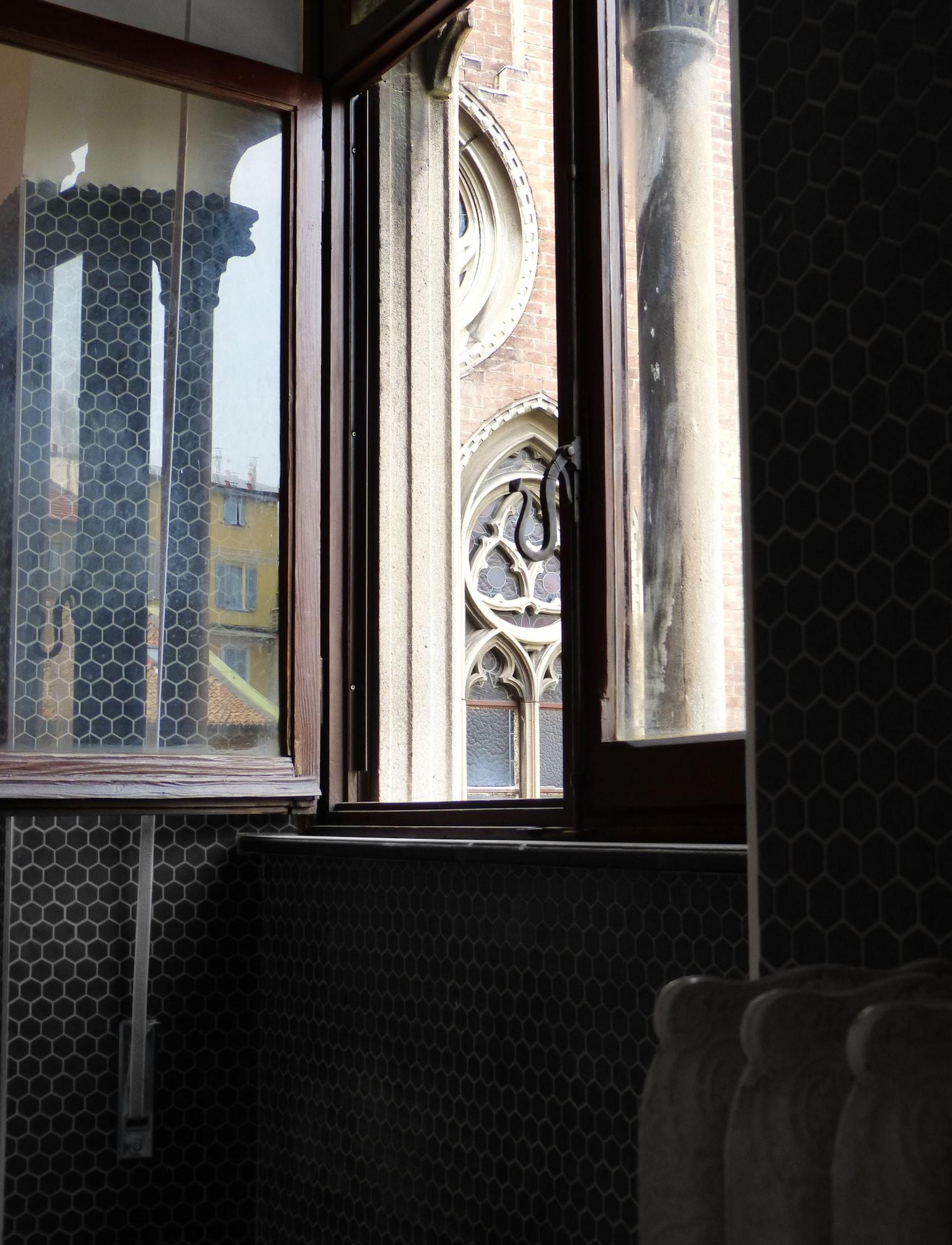 Babila Hostel ミラノ エクステリア 写真